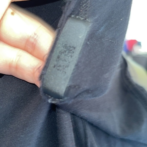 ATM v shaped dress black 93% cotton with side slits at the bottom - Picture 7 of 9